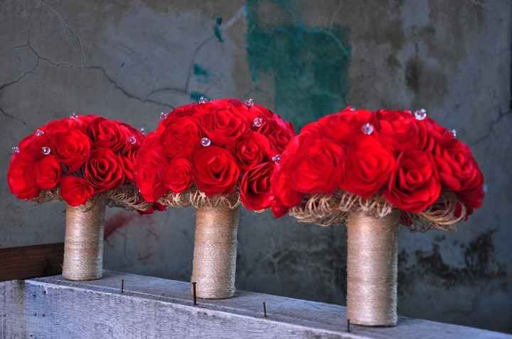 Bridesmaids' bouquets!!! :) ***UPDATE in comments: bride's and boutonnieres!***