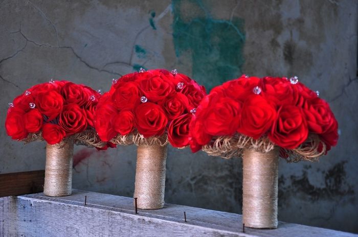 Bridesmaids' bouquets!!! :) ***UPDATE in comments: bride's and boutonnieres!***