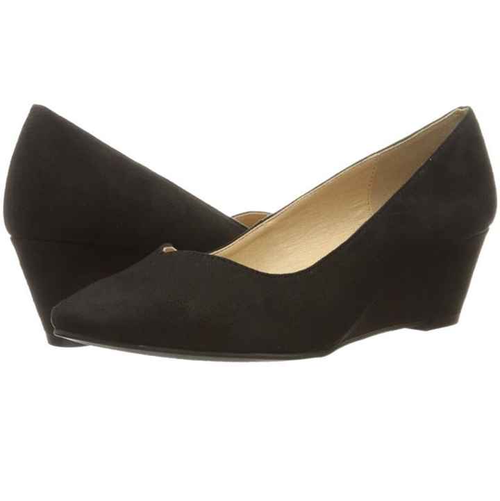 Black shoes for the bride?!?