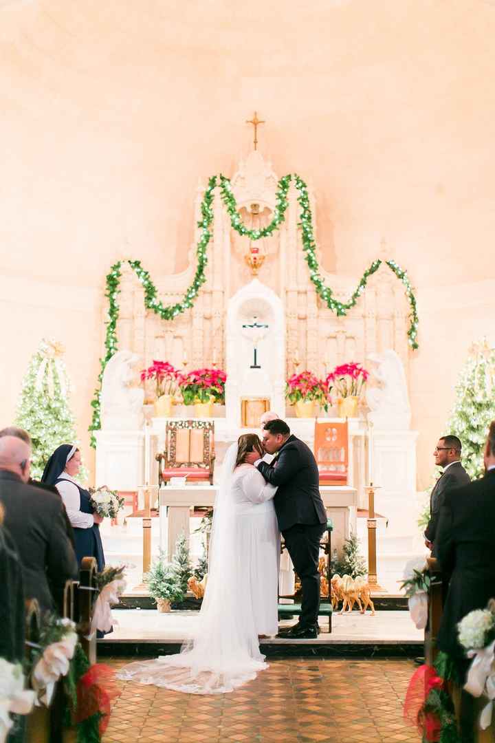 PRO BAM (finally! sorry I'm a little late!) plus size bride :)