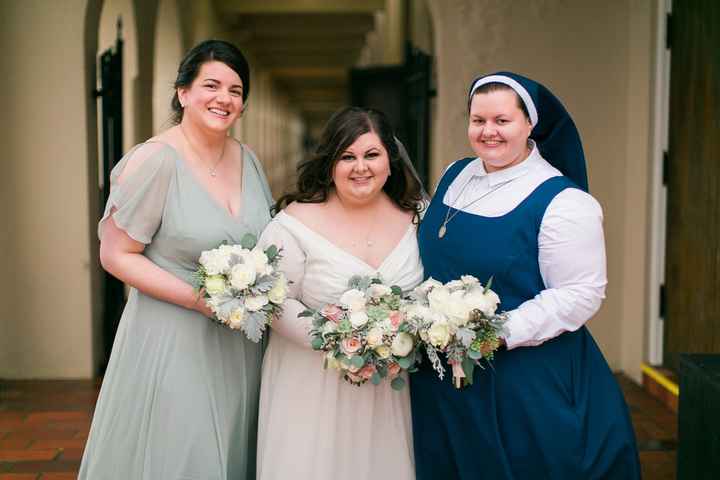PRO BAM (finally! sorry I'm a little late!) plus size bride :)