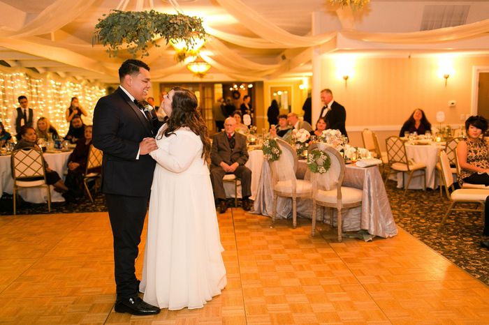 PRO BAM (finally! sorry I'm a little late!) plus size bride :)