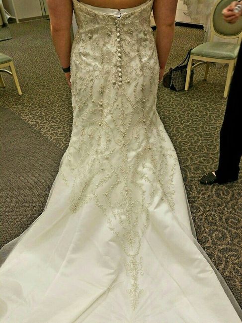 Show off those dresses!