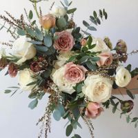 What is the greenery in a bouquet? - 1