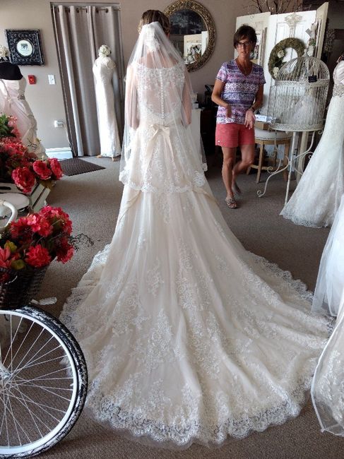 Who has said yes to the dress?  Post that pic👰 - 2