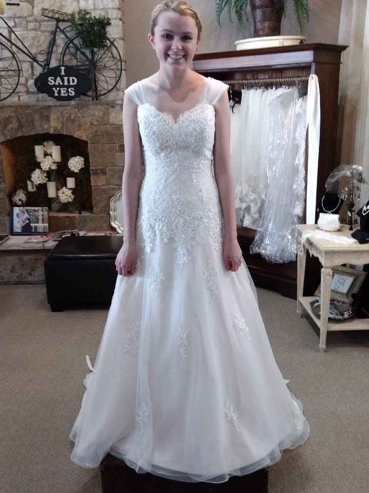 Color of wedding dress. Help! - 1