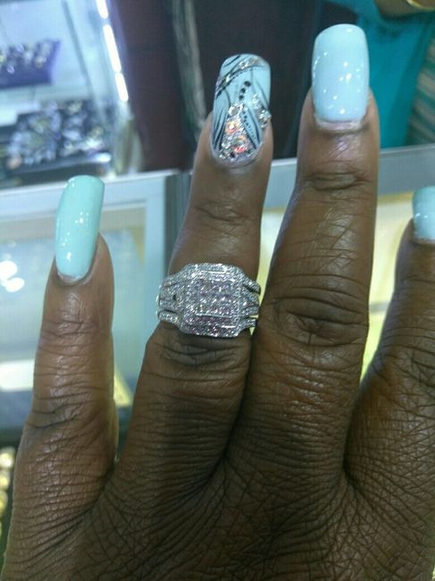 Let's see those beautiful rings lady's!