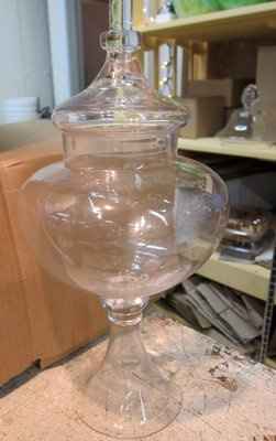 Help with making a candy buffet please!