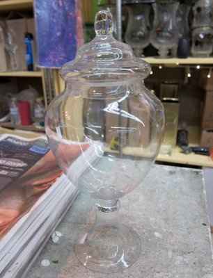 Help with making a candy buffet please!