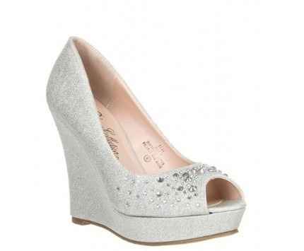 Shoes! Help meee!