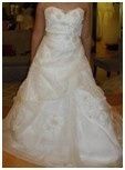 Short brides - show me your dresses!