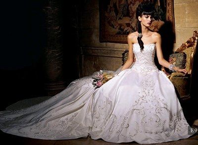 Wednesday fun... dress models... what the eff?