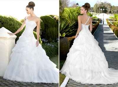 Wednesday fun... dress models... what the eff?