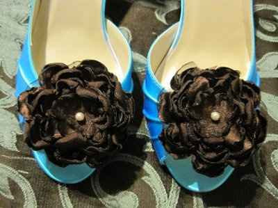 Show me your accessories.