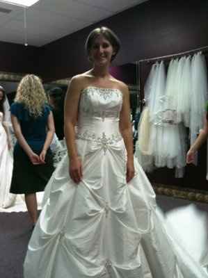 Lets see the dresses that DIDN'T make the cut :)