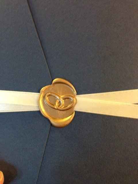 Invitations Are Here!! (PICS & UPDATE--opinions needed!)
