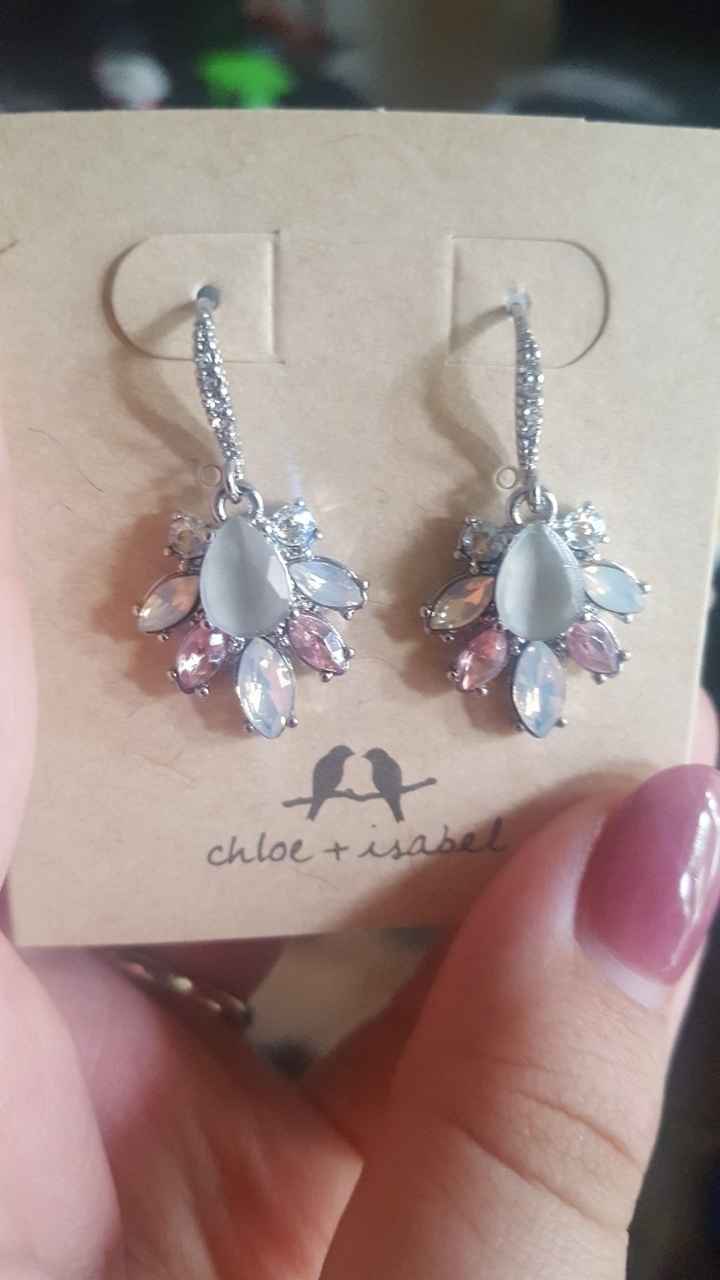 Show me your wedding earrings! - 1