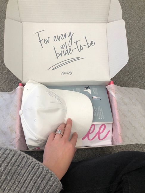 Has anyone bought a bridal subscription box? 4