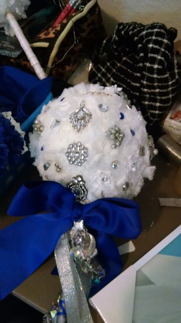 broach boquet