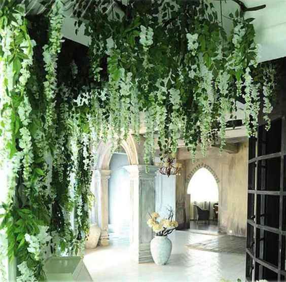 Fairytale/Garden themed centerpieces?