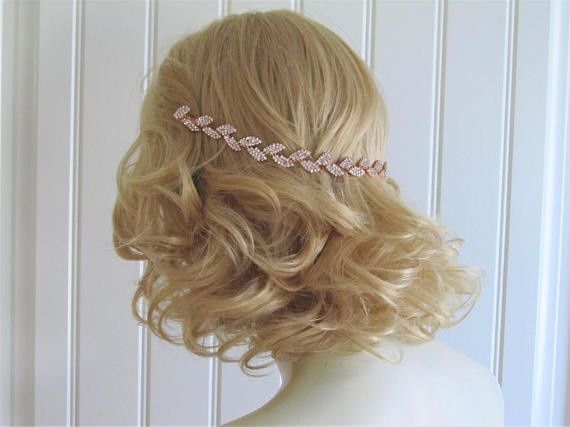 Hairpiece.