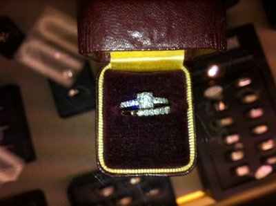 Show off your engagement ring!**Pics**