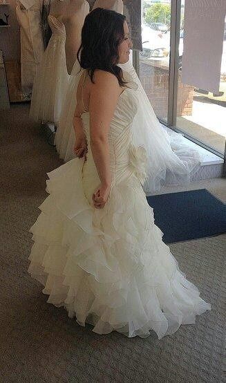 Size 12 - 14 Brides, post your dresses or you in them!!!
