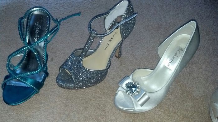 Show me your shoes!