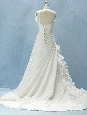 Gowns & Brides