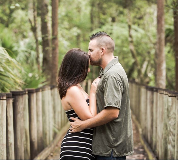 We got the rest of our engagement pictures!!!