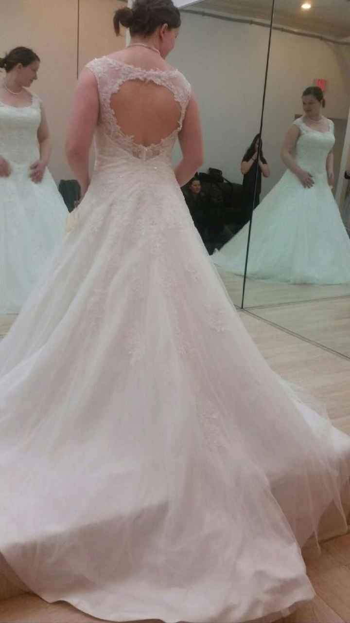 Cape/cloak for pictures? Paging Elizabeth!