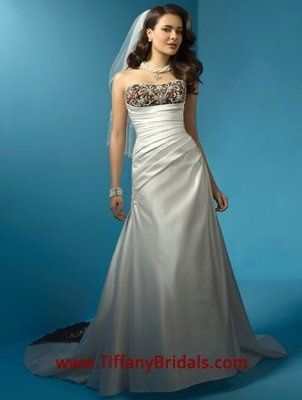 Im feeling Blue and Nothing cheers me up Like Dresses......