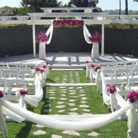 I went to a wedding this past weekend...I had a blast