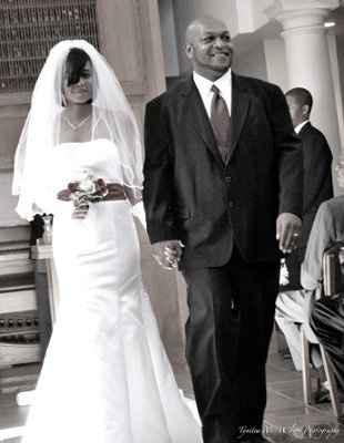 Been married for almost a month, but finally got the rest of my pics