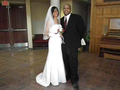 Let's see all of the bride's with their grooms!