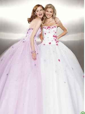 Wedding dress opinions for a friend.