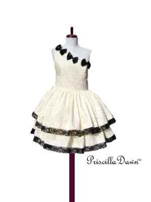 Second reception dress.
