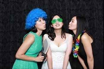 BAM! With blurry and non-pro pictures!