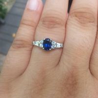 SPINOFF: Whether you like your engagement ring or not, let's see them!