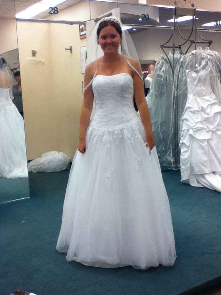 what does your wedding dress look like?!?!?