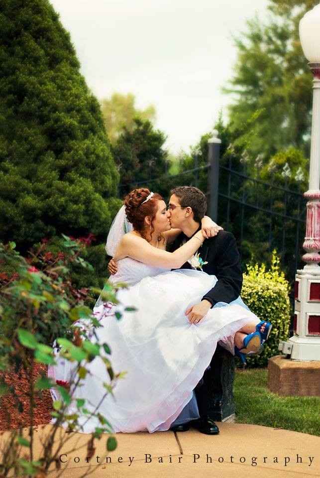 Pro-pics from the wedding :)