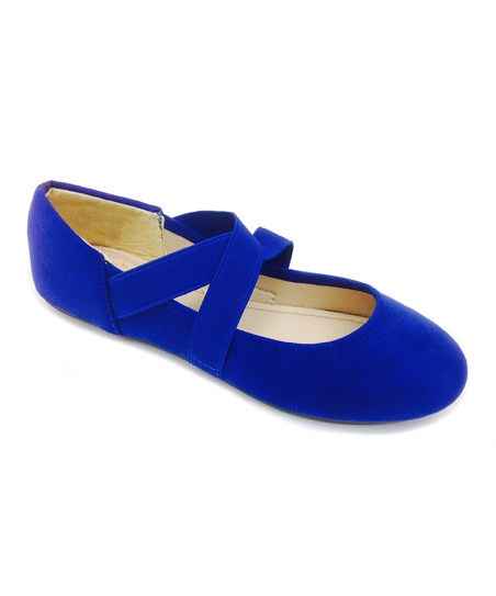 Calling all blue shoed brides