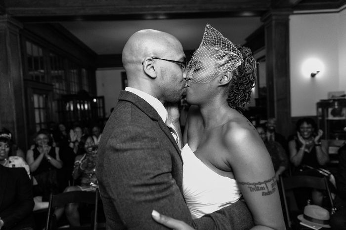 THE KISS