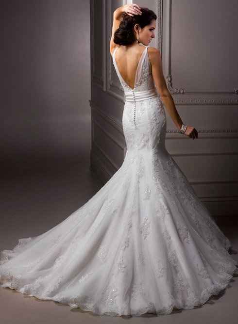 2nd round of dress try ons today : ) ***pics