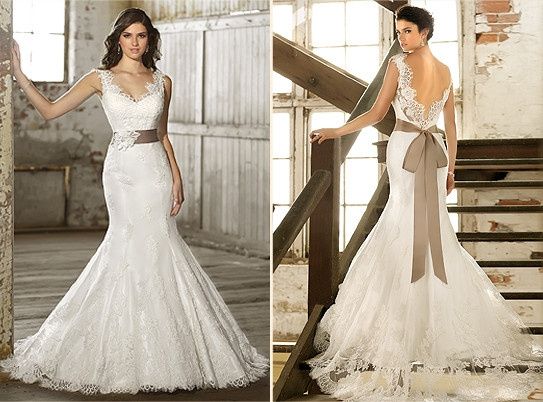 ATTENTION all brides w/a lace fit and flare gown