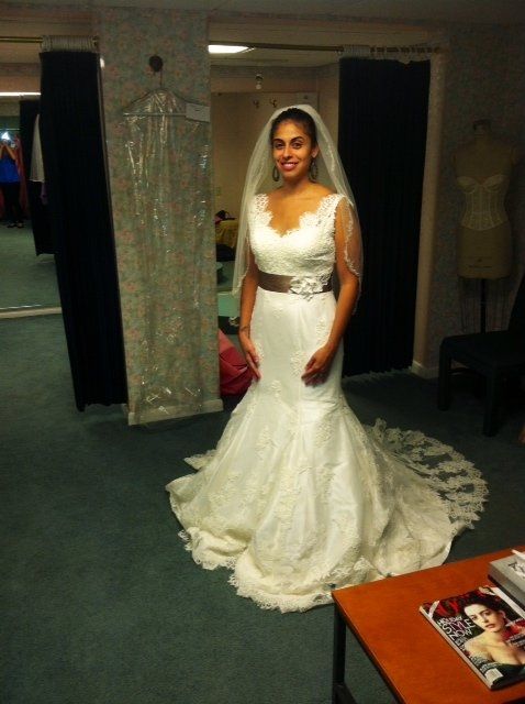 MY DRESS IS IN!!! Bittersweet! ***UPDATE w/Pics***