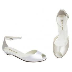 On the hunt for my shoes... help