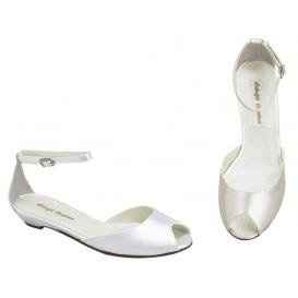 On the hunt for my shoes... help