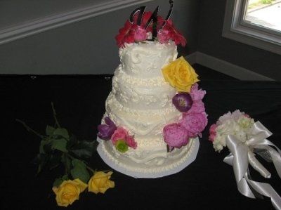 Can I see your wedding cake?