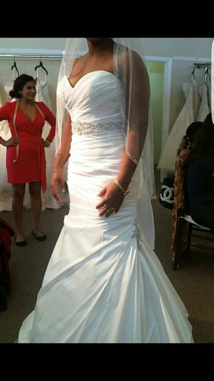 Let me see your DRESS!